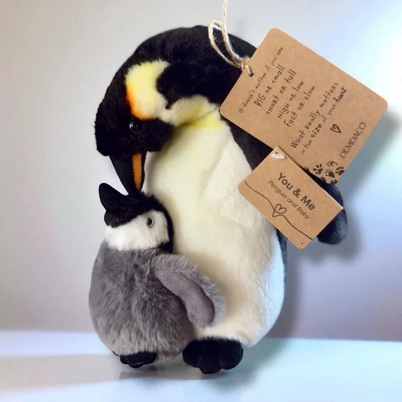 DEMDACO 9” Cuddly, Soft Plush Toy Stuffed Animal Mother & Baby Penguin NWT - Picture 1 of 9